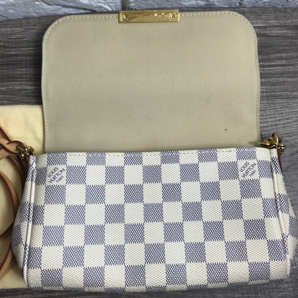 🦄FAVORITE🦄 crossbody Louis Vuitton azur - Picture 4 of 16